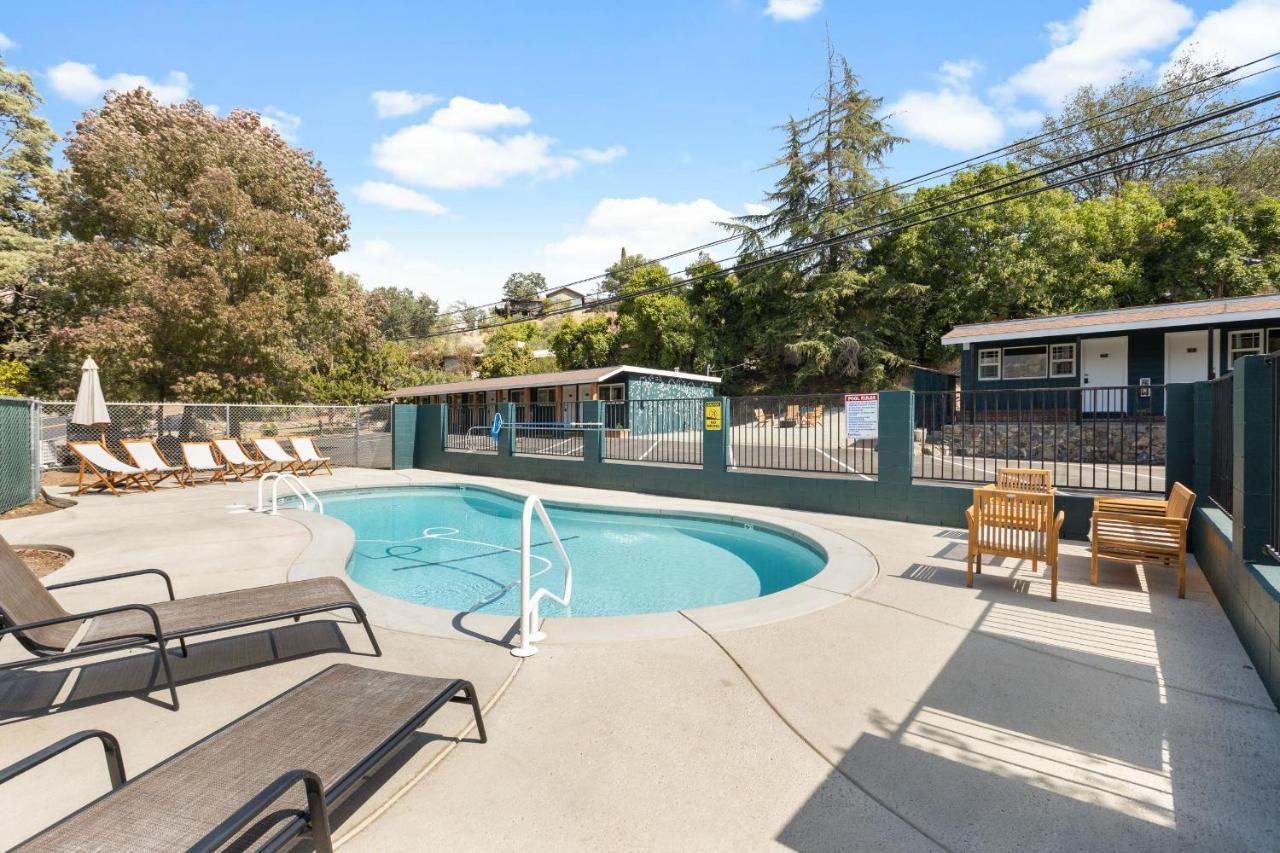 The Belle Sequoia Motel Rm9 Three Rivers Exterior photo