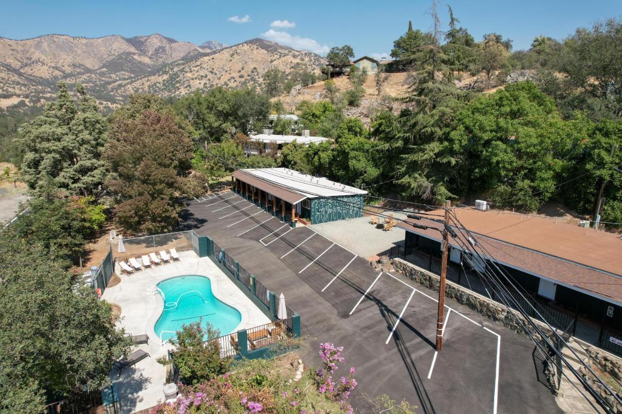 The Belle Sequoia Motel Rm9 Three Rivers Exterior photo