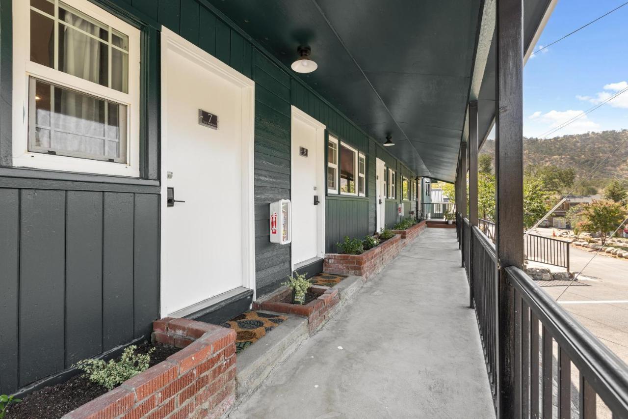 The Belle Sequoia Motel Rm9 Three Rivers Exterior photo