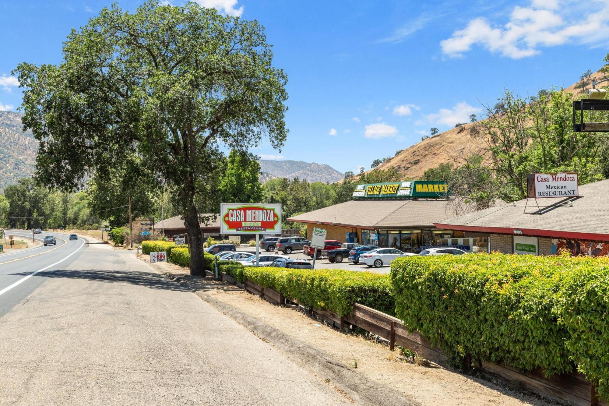 The Belle Sequoia Motel Rm9 Three Rivers Exterior photo